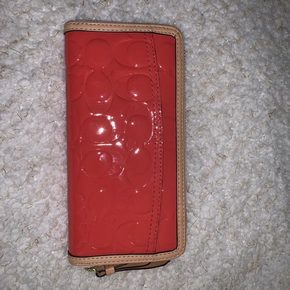 Coach Wallet NEW!!!! - Picture 4 of 6